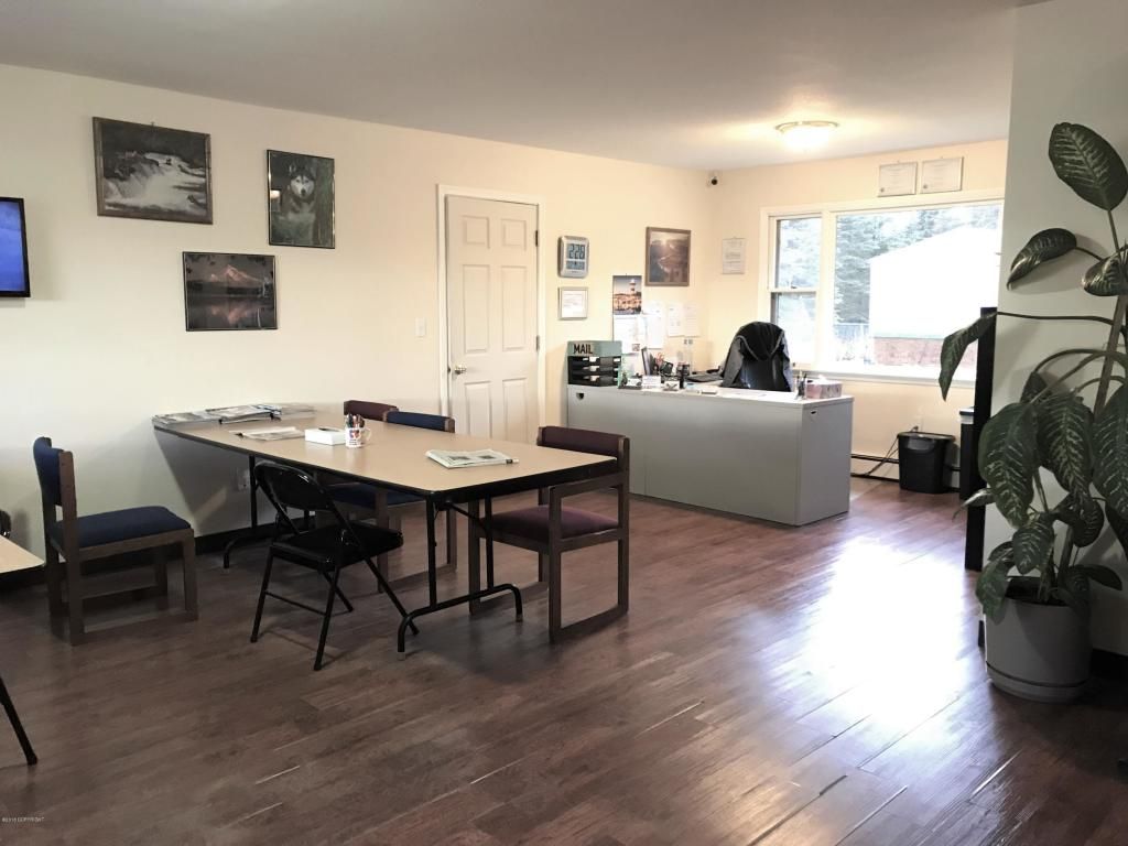 2785 Beaver Loop Rd, Kenai, AK 99611